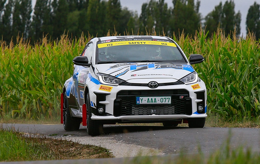 Toyota teste sur les routes la GR Yaris à hydrogène