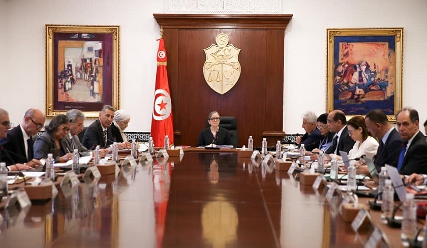 Le Conseil des ministres approuve un certain nombre de dcrets et darrts prsidentiels