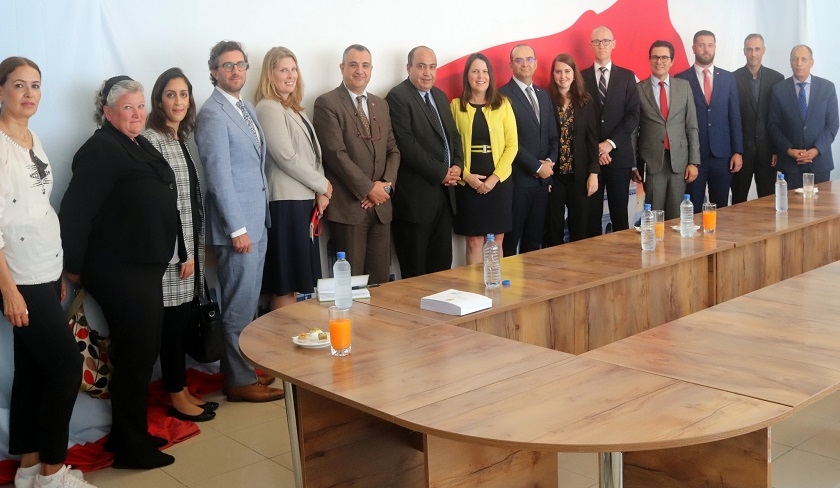 Le sous-secrétaire américain adjoint à la démocratie venu à la rencontre des représentants de la société civile tunisienne