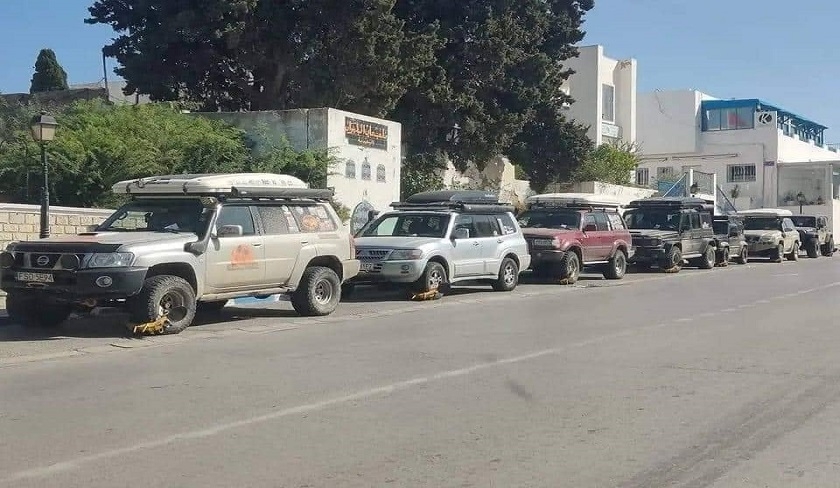 La municipalité de Sidi Bou Saïd présente ses excuses pour avoir posé des sabots sur des voitures de rallye