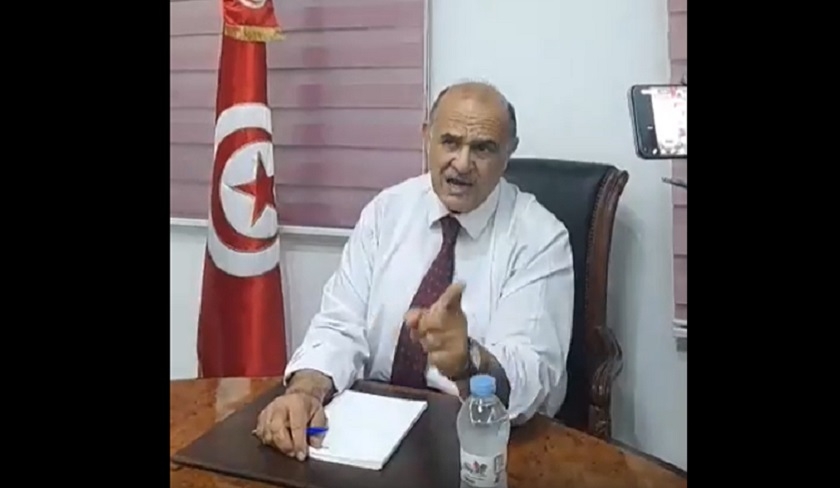 Le gouverneur de Sfax appelle Kaïs Saïed à « couper Facebook »