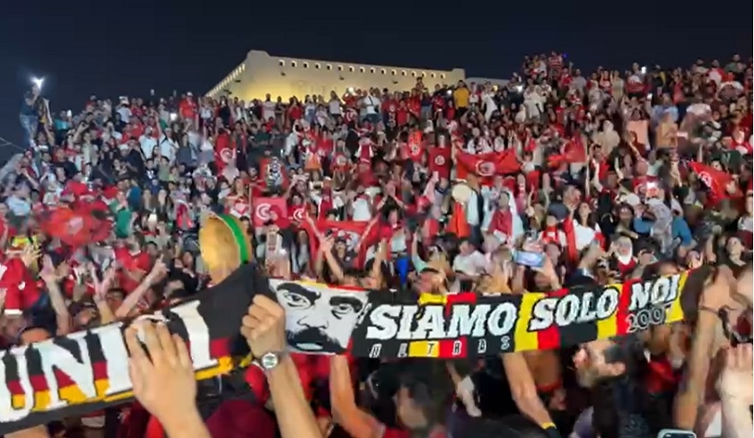 Les supporters tunisiens enflamment Doha