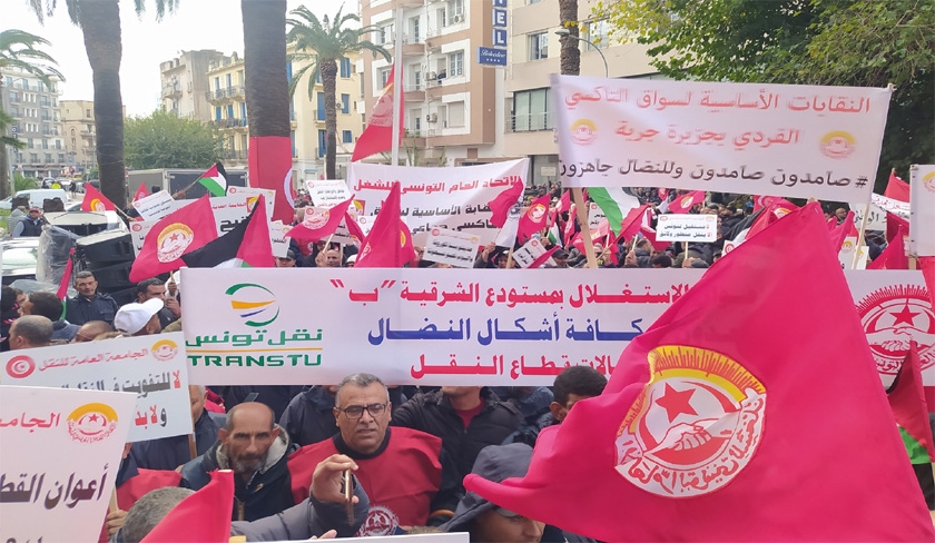 La Fédération générale du transport menace de faire grève et organise une manifestation