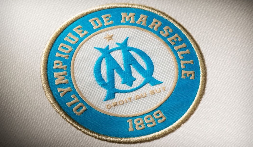 L’Olympique de Marseille encourage la Tunisie face à la France
