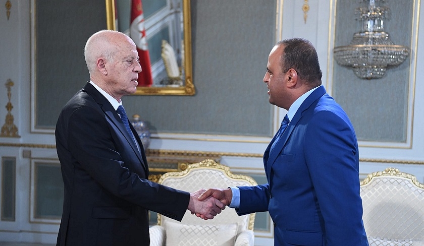 Kaïs Saïed reçoit le président de la commission de la conciliation pénale