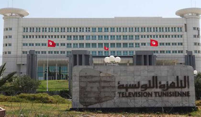 La Télévision nationale revêt fièrement son costume de soumission