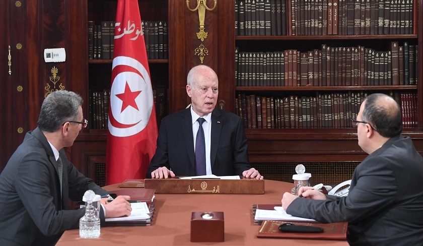 Kaïs Saïed appelle à l’impartialité des administrations pour que le peuple s’exprime librement