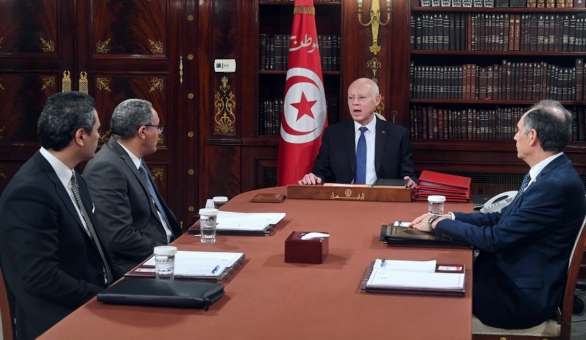 Kas Saed parlant des comptences tunisiennes : c'est la Tunisie qui prte  l'tranger ! 