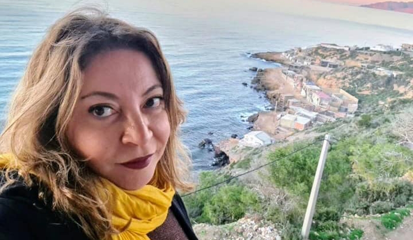 Amira Bouraoui quitte la Tunisie sur un vol  destination de la France 
