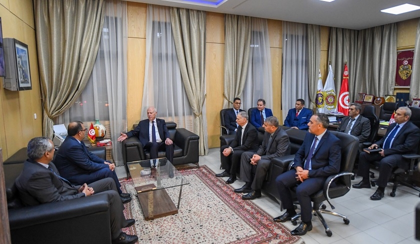 Absence de Taoufik Charfeddine à la visite de Kaïs Saïed au ministère de l'Intérieur