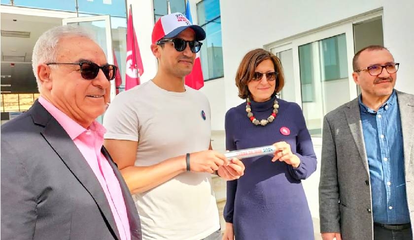 Le Groupe Scolaire René Descartes à Tunis accueille un événement sportif pour célébrer le 500e jour avant les J.O Paris 2024 avec Oussama Mellouli