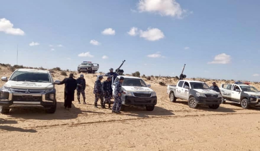Déploiement de patrouilles sécuritaires tout au long de la frontière du côté libyen


