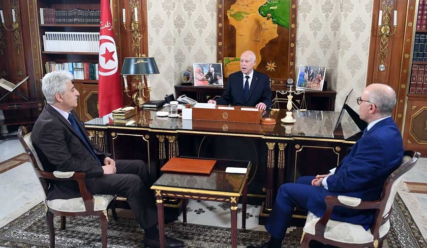 Kaïs Saïed examine l’opération de rapatriement des Tunisiens bloqués au Soudan