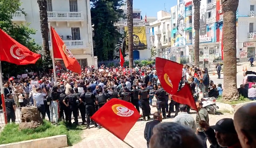 L'UGTT porte plainte contre le PDL et Abir Moussi
