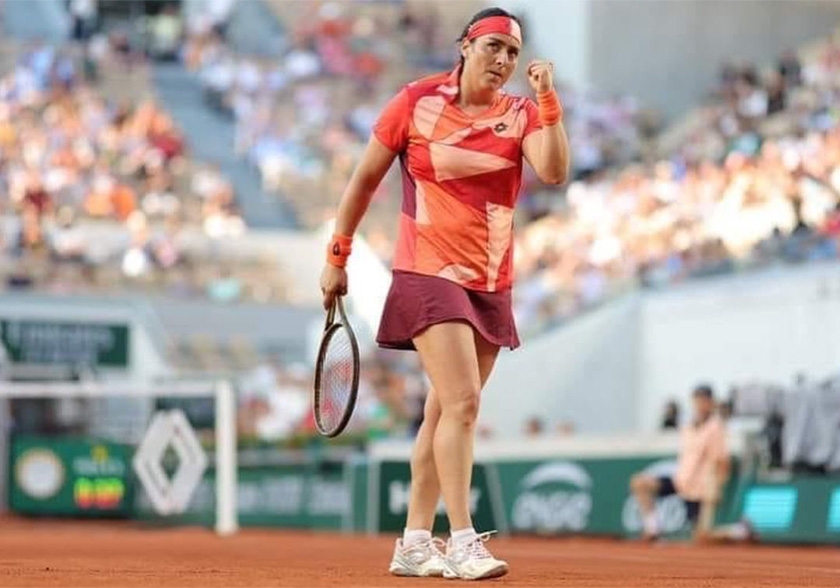 Ons Jabeur en huitièmes de finale de Roland-Garros