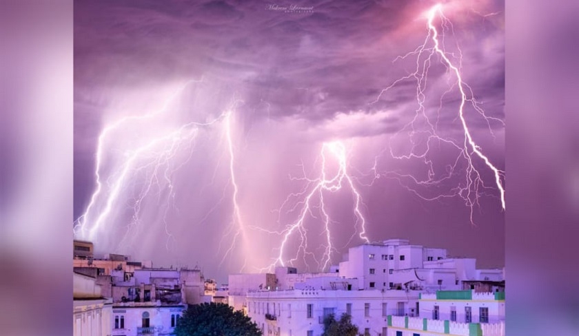 Le ciel de Tunis lectrise la toile 