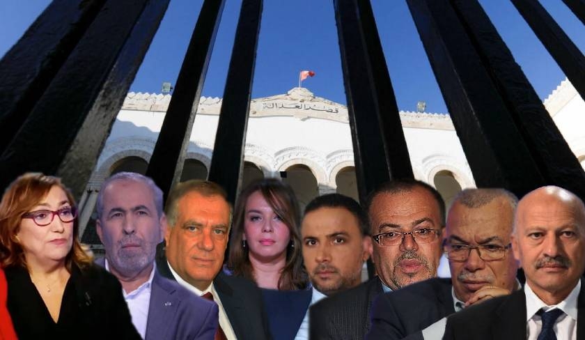 La place des avocats est dans les palais de justice