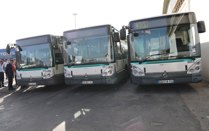 Quels sont les avantages et les inconvénients d'acheter des bus usagés en Tunisie?